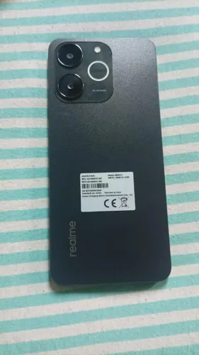 Realme Note 70