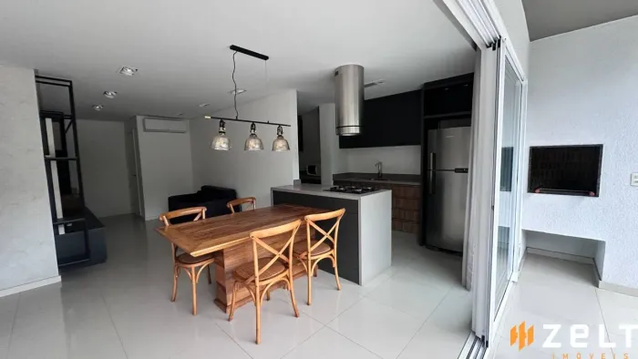 Apartamento com 2 dormitórios à venda, 92 m² por R$ 780.000 - Victor Konder - Blumenau/SC