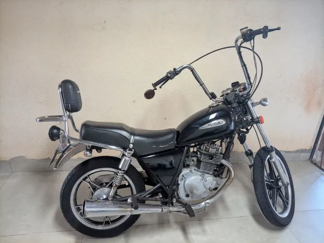Vendo moto 