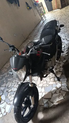 Vendo CB300 2011 R$ 9mil