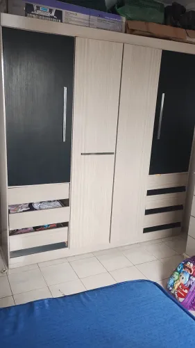 Guarda roupa grande super barato 
