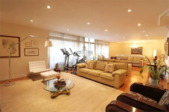 Apartamento - Jardim Paulista - 4 Dormitórios - 285m².