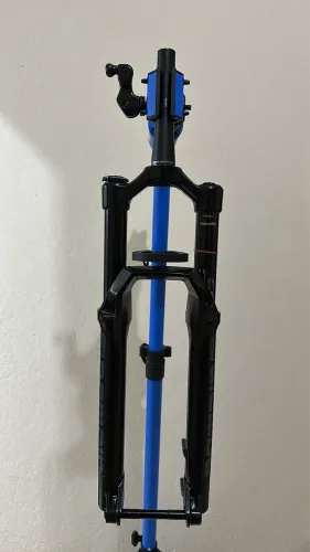 Rock Shox Domain RC 150mm 29