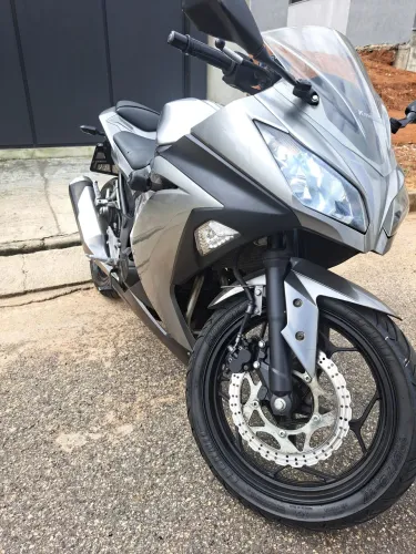 Kawasaki Ninja 300