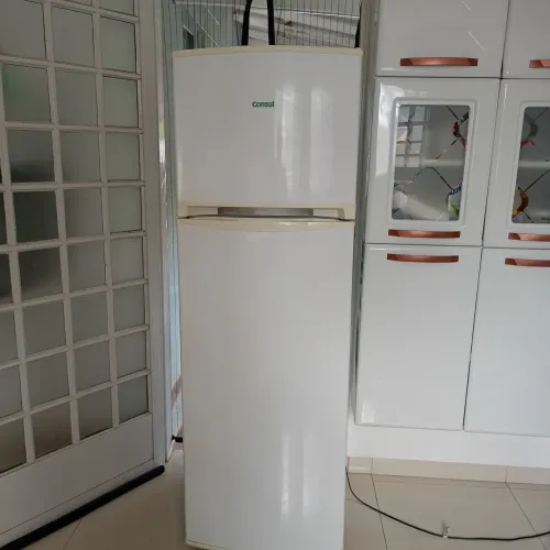 geladeira Consul Frost Free CRM33