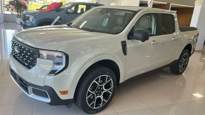 Ford Maverick Lariat Hybrid 2.5 AWD AUT. 2025