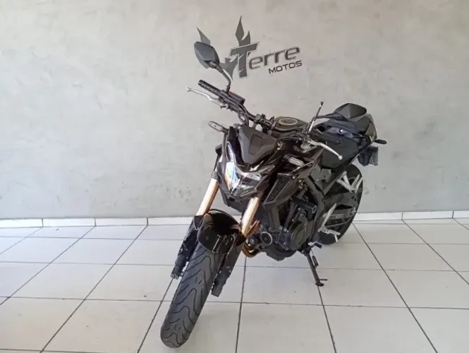 Honda CB 500F