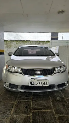 Kia Motors Cerato 1.6 16V Mec. 2011