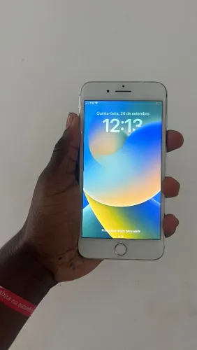 iPhone 8 Plus <br>Saúde 100%
