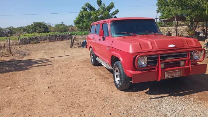 Chevrolet Veraneio S / Luxe 4.1 1985