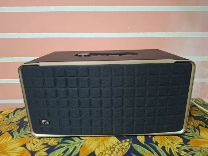 Jbl authentics 500 inteligente
