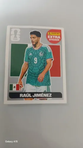 FIGURINHA DA COPA RAÚL JIMÉNEZ LEGEND PRATA
