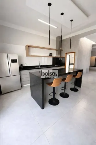 CASA EM CONDOMINÍO para venda com 154 m² e 2 quartos em Centro, Piratininga - SP