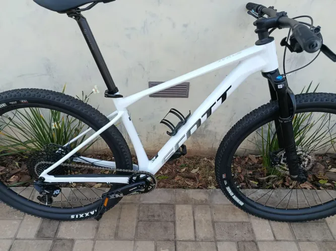 Bicicleta Scott Scale 960