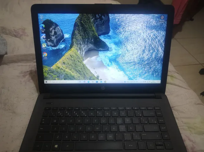 Notebook i3 7th - SSD 128gb - bateria + de 4 horas