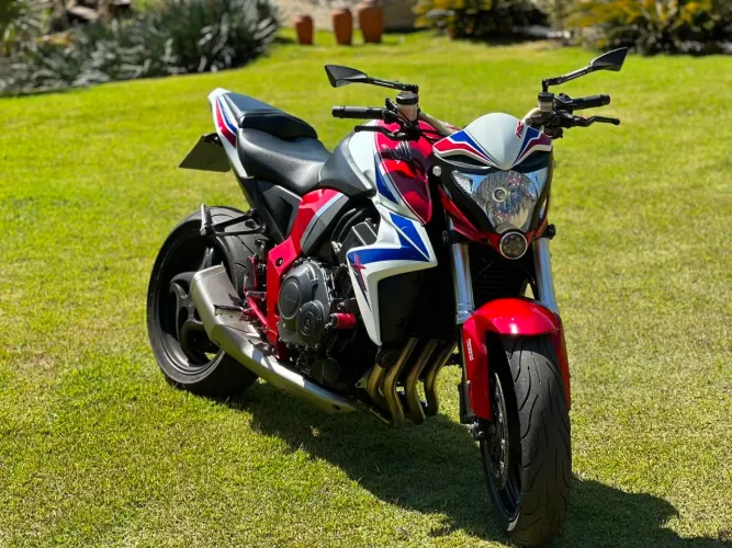 Cb1000r barracuda