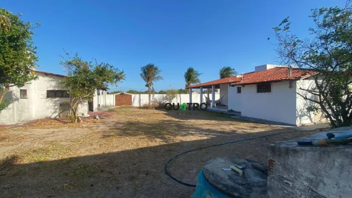 Chácara espaçosa com 2.216m² em Tapera, Aquiraz  Pronta para Morar ou Investir