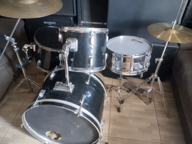 Bateria do jeito que está nas foto