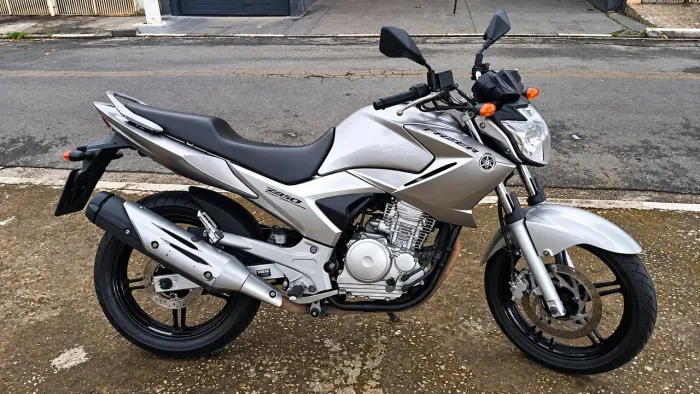 Fazer 250 Yamaha