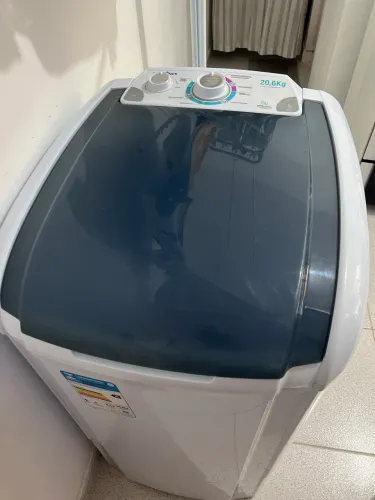 Tanquinho de lavar roupa 20,6kg Britânia 