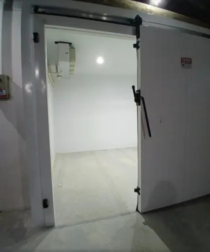 CAMARA FRIA PORTA DE CORRER - PROJETO SOB MEDIDA