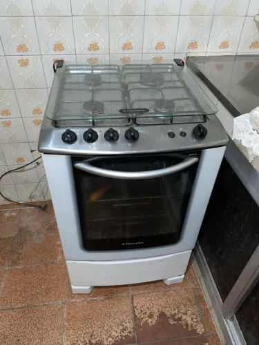 Fogão 4 bocas
