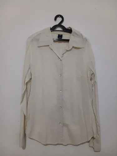 Camisa g marca gap 29.90 feminina
