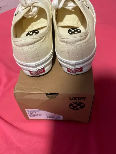 Tênis vans original tamanho 37