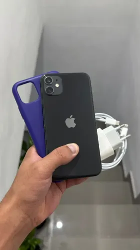 iPhone 11 + Carregador Original Apple