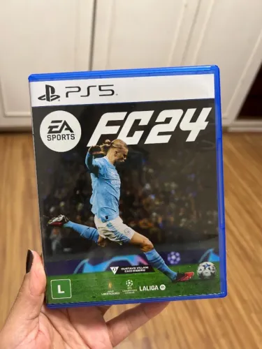 NOVO EA Sports FC 24 Standard Edition PS5 (mídia física)