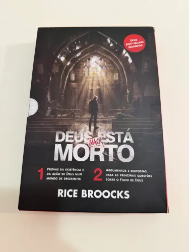 Livro Deus não está morto vol 1 e 2