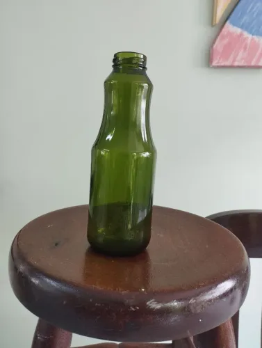 Garrafas de suco de uva de 500 ml e 300 ml por 0,40 cada uma 