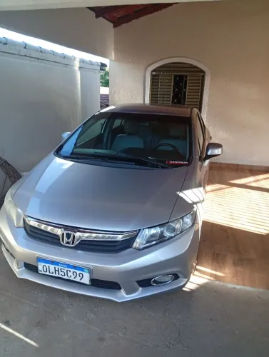Honda Civic Sedan LXS 1.8/1.8 Flex 16V Mec. 4P 2013