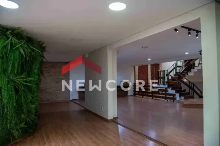 Casa em Rua Maria Quitéria - Alto da Boa Vista - Ribeirão Preto/SP