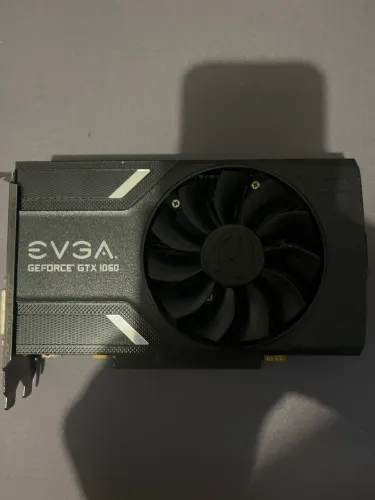 Placa de vídeo GTX 1060 3GB EVGA
