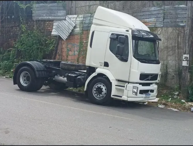 Volvo VM 330 EURO5 2012