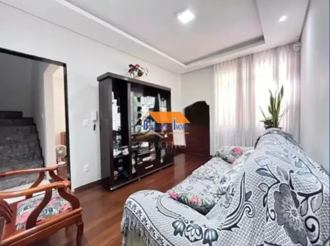 casa duplex de 3 quartos, bairro Santa Rosa em Belo horizonte