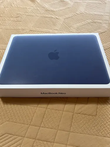 MacBook Neo 256gb 8gb