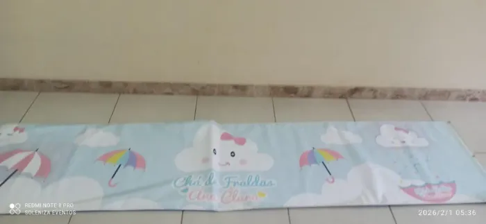 Vendo Kit Chuva de Amor - . Painel 2,06 A X 2,94 L. Saia 74 A x 3,44 L- R$ 350,00