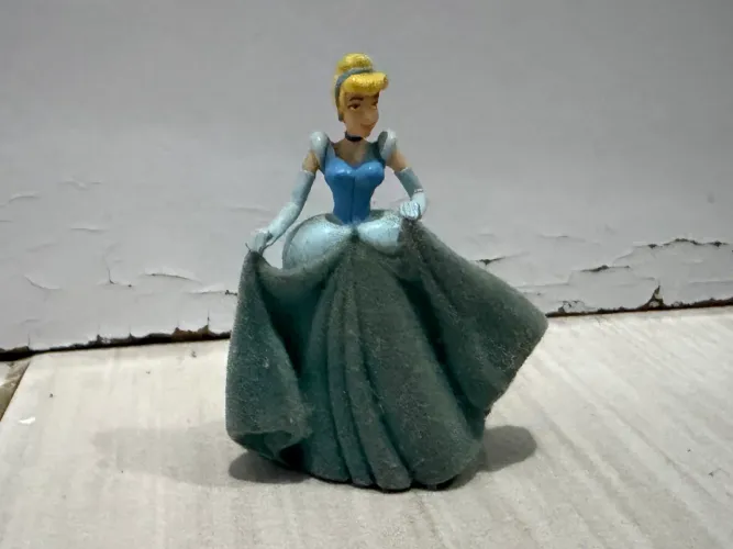 Miniatura boneca princesa cinderela disney