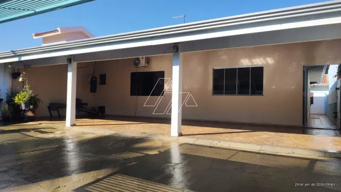 Casa à venda, 3 quartos, 3 suítes, Jardim Ouro Verde - Ourinhos/SP