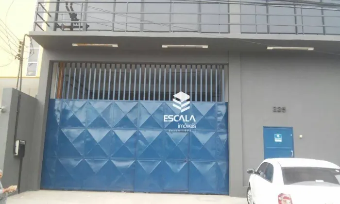 Galpão à venda, 650 m² por R$ 1.800.000,00 - Fátima - Fortaleza/CE