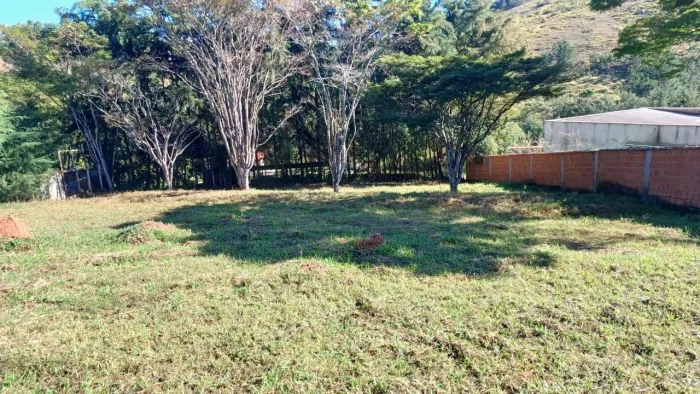 VENDE-SE LOTE!