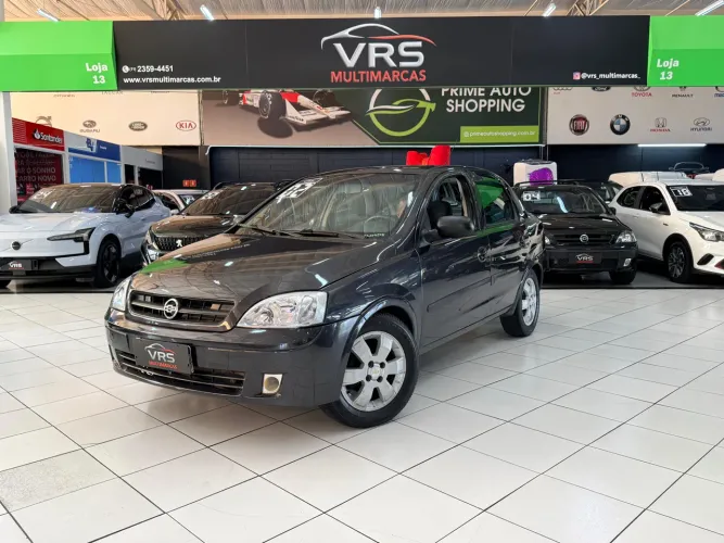 Chevrolet Corsa Sedan 1.8 MPFI 8V 102cv 4P 2002
