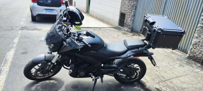 Dominar 400