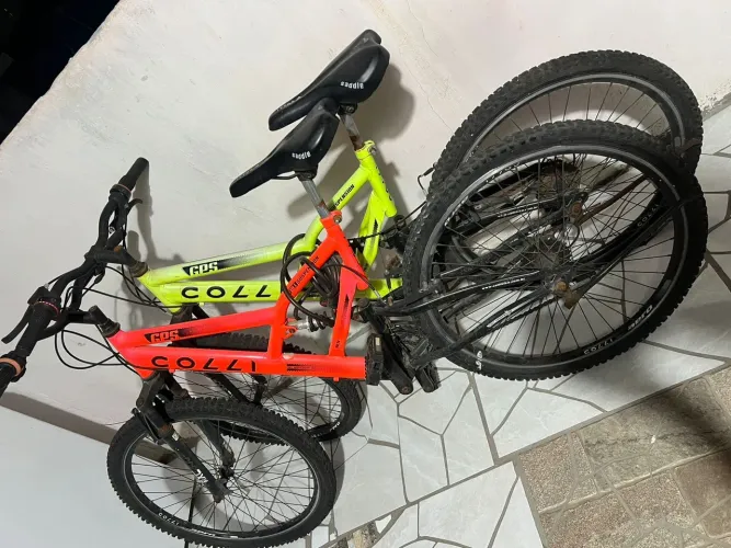 Bicicletas pouco usadas