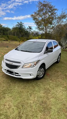 Chevrolet Onix Hatch LT 1.0 8V Flex Power Mec. 4P 2015