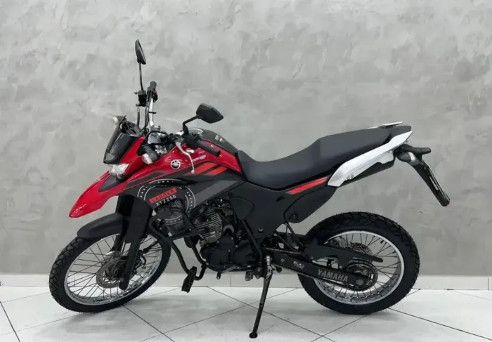XTZ Lander edição ilimitada 