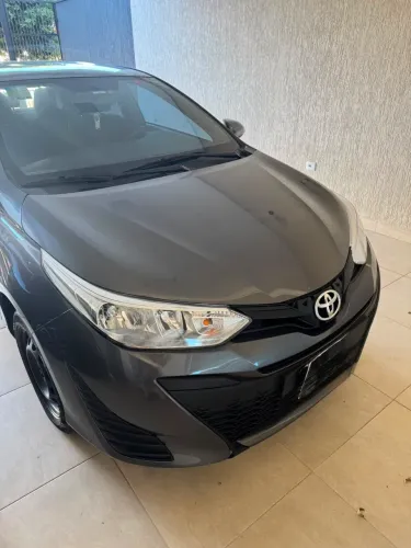 Toyota Yaris Live 1.3 Flex 16V 5P AUT 2022