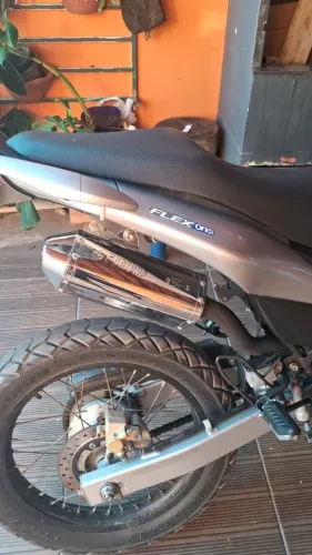 Escapamento xre 300